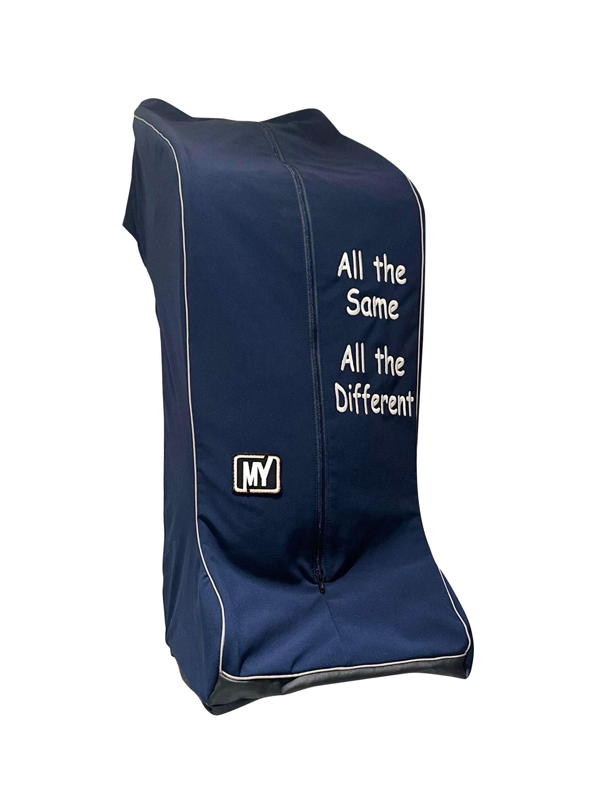 Ulkoilupussi tekstibrodeerauksella